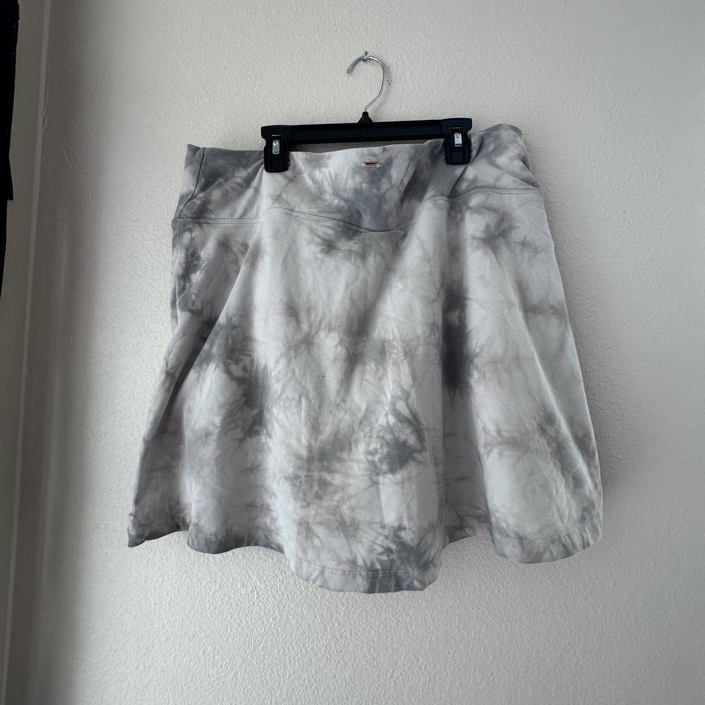 PINK Victoria’s Secret Gray Tie-Dye Skort XXL - Picture 3 of 5